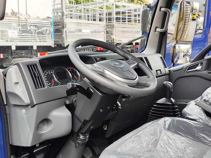 Xe Tải JAC 3.45 Tấn Thùng Mui Bạt 5