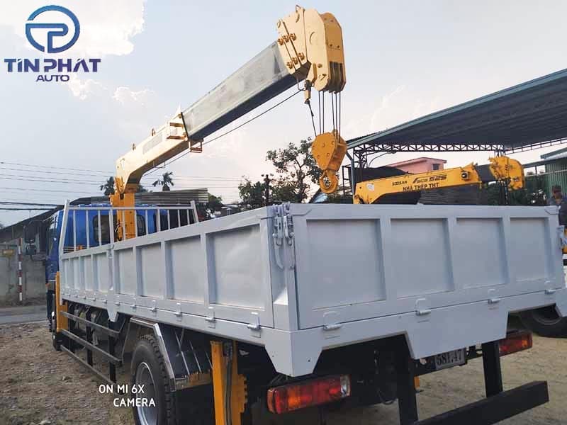 Xe cẩu FOTON 8 Tấn 2