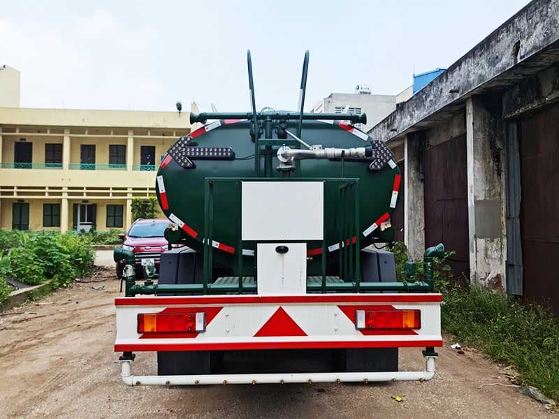 Xe Phun Nước Rửa Đường Tưới Cây Dongfeng13 Khối 6