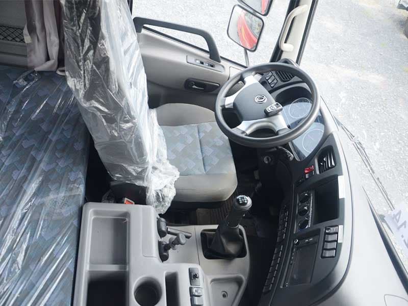 Xe Đầu Kéo Dongfeng Hoàng Huy 420HP Mới 2021 4
