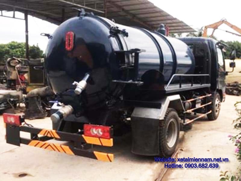Xe Hút Chất Thải 5 Khối Thaco Ollin 500-E4 4