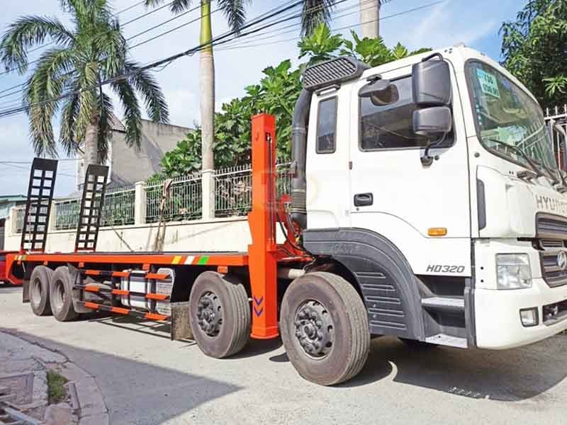 Xe Nâng Đầu Hyundai HD320-Chở Xe Công Trình