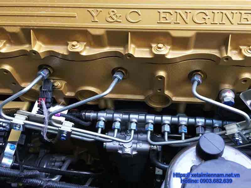 Xe Đầu Kéo Chenglong H7 Máy 480HP 4