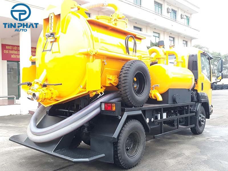 Xe Hút Chất Thải Isuzu 3 Khối 2
