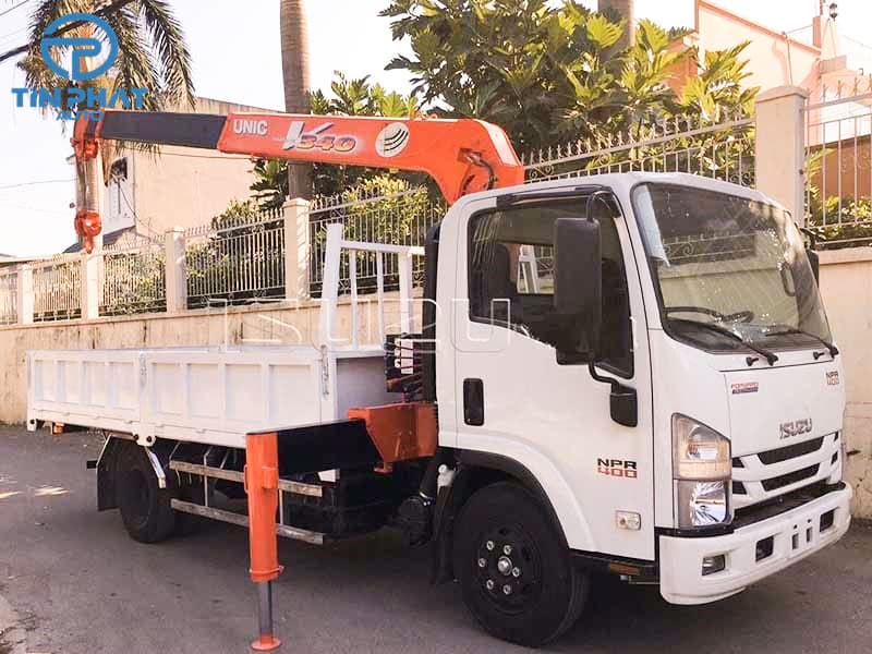 Xe Tải Isuzu NPR400 Gắn Cẩu Unic 3 Tấn