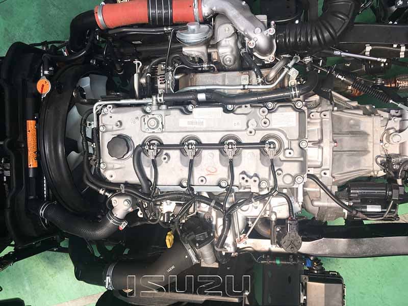 Xe Tải Isuzu NPR400 Gắn Cẩu Unic 3 Tấn 4