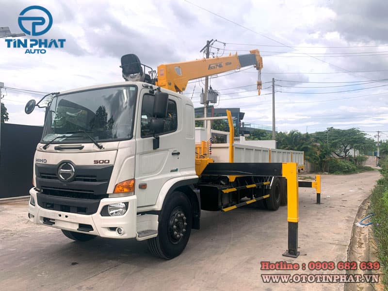 Xe Tải HINO 3 Chân FL8JW7A 12 tấn gắn cẩu SOOSAN 746L