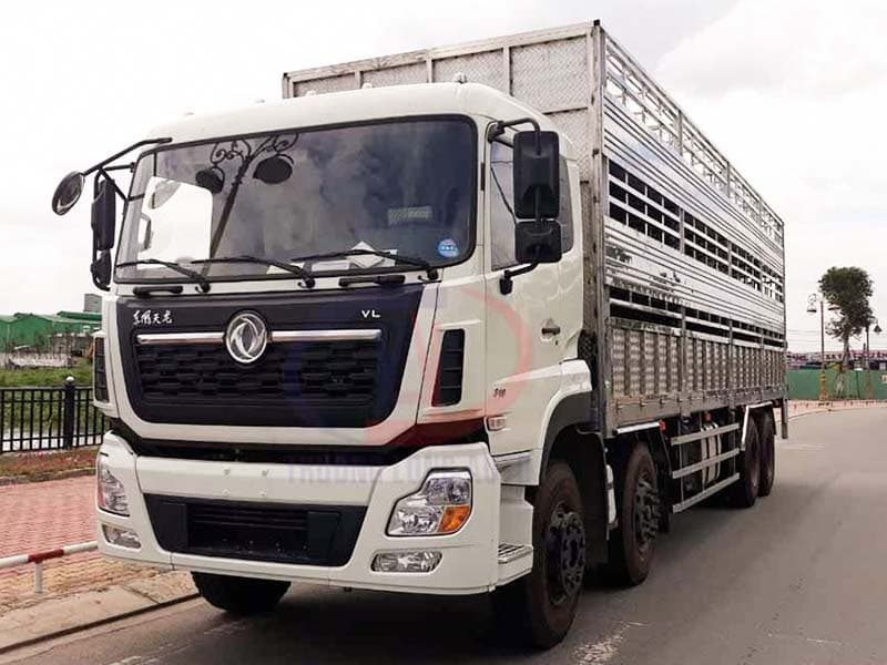Xe Chở Gia Súc Dongfeng 4 Chân