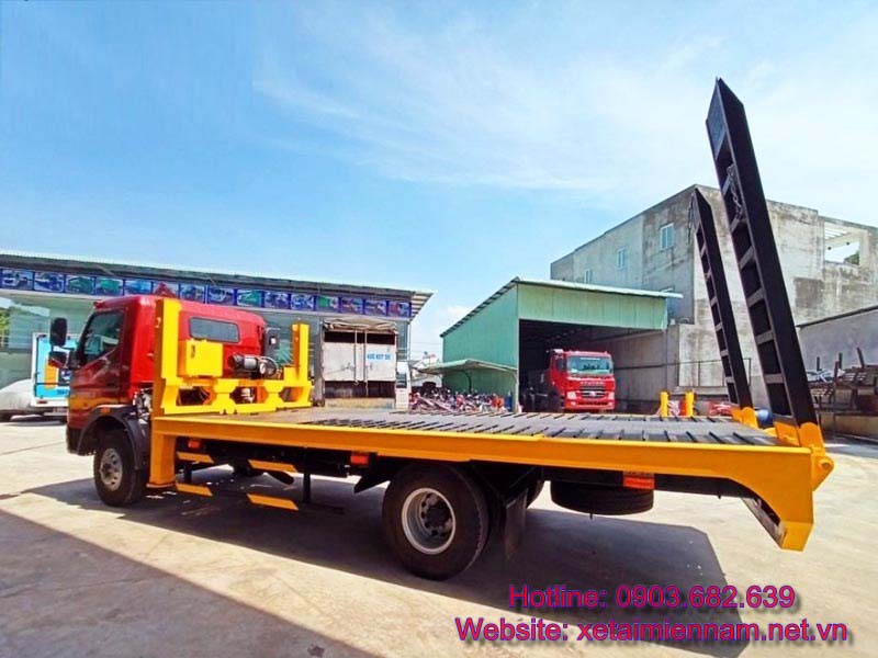 xe-co-gioi-nang-dau-Mitsubishi-Fuso-FA140L