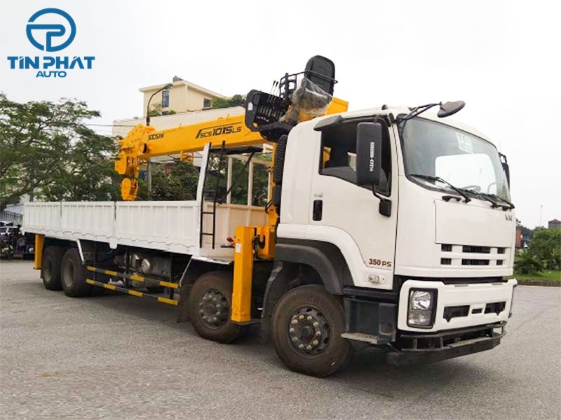 Xe Cẩu ISUZU 4 Chân Gắn Cẩu Soosan 12 Tấn