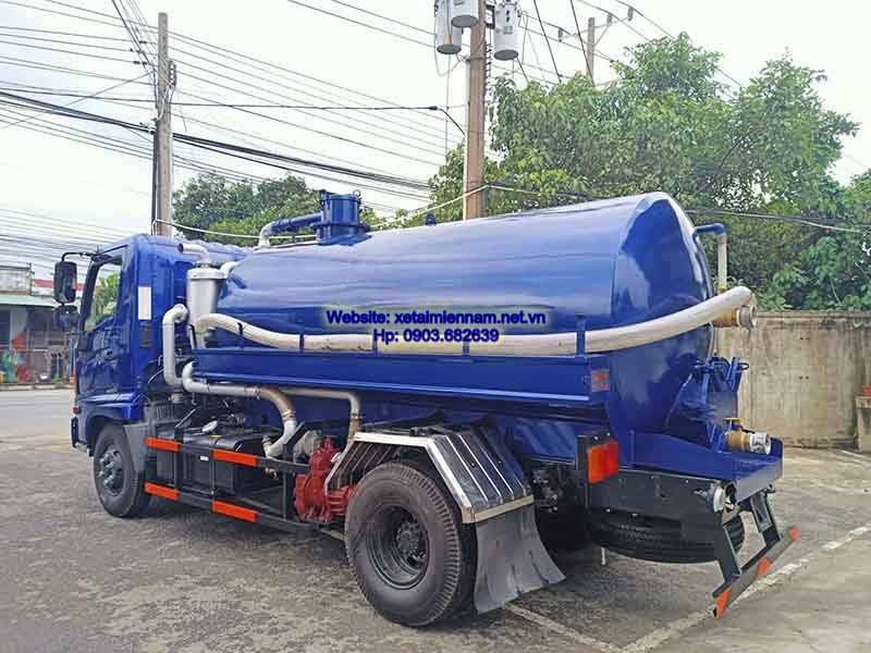 xe-hut-chat-thai-hino-5-khối