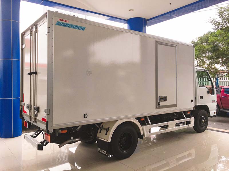 Xe tải isuzu thùng đông lạnh