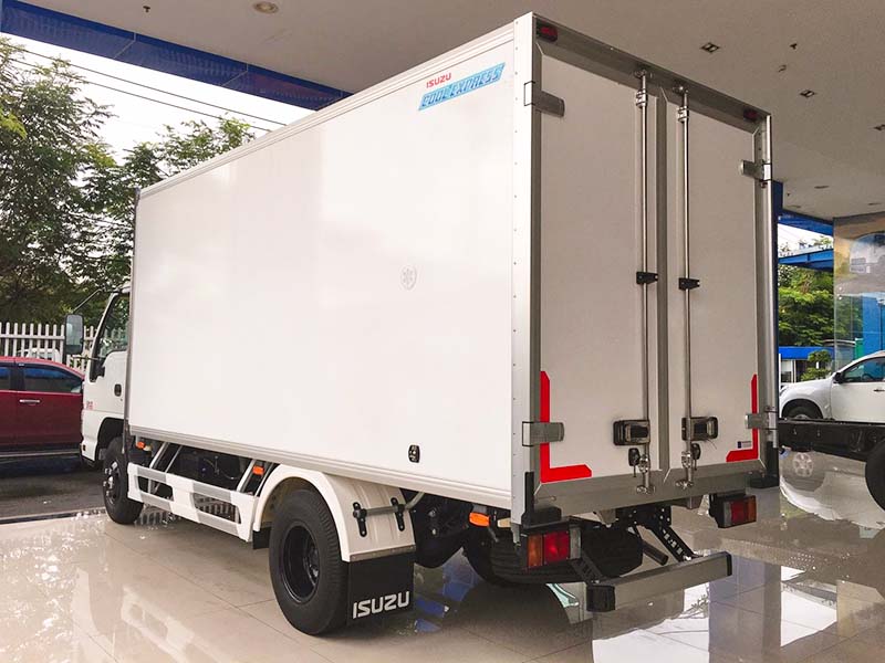 Xe tải isuzu thùng đông lạnh