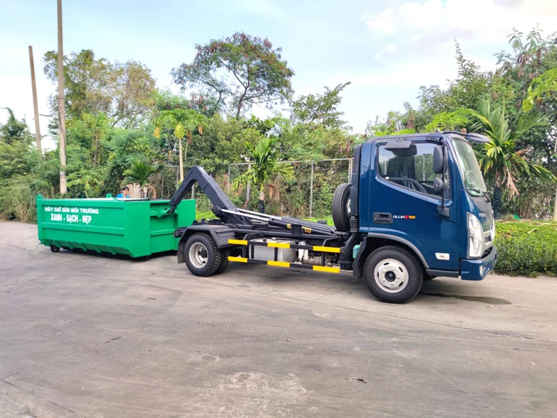 Xe Chở Rác Thùng Rời Hooklift 6 Khối Thaco Ollin S700