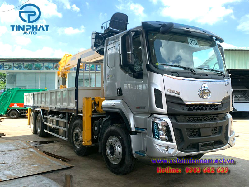 Xe Chenglong 4 Chân Gắn Cẩu Soosan 12 Tấn