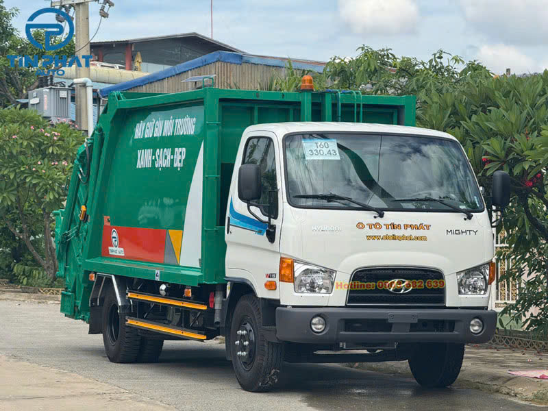 Xe ép rác Hyundai 9 khối